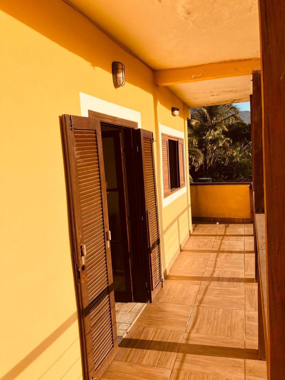 일랴벨라 Yellow House Beira Mar Portinho 빌라 외부 사진