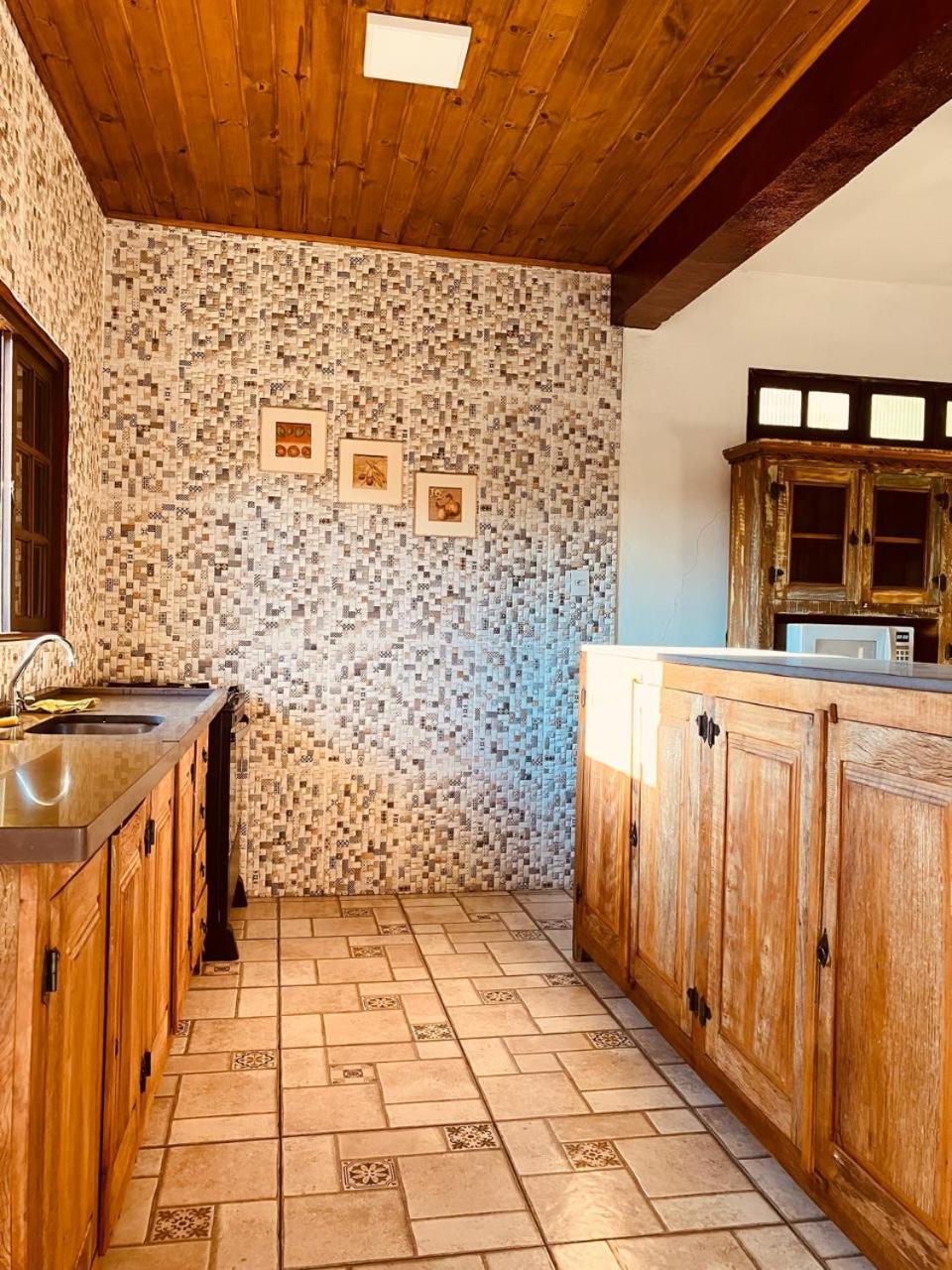 일랴벨라 Yellow House Beira Mar Portinho 빌라 외부 사진